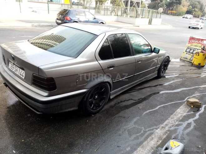 BMW 318 1992, 255,144 km - 1.8 l - Bakı
