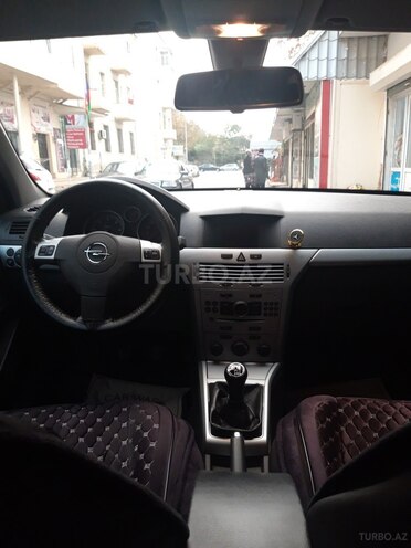 Opel Astra 2009, 248,000 km - 1.3 л - Bakı