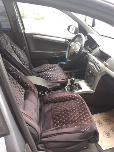 Opel Astra 2009, 248,000 km - 1.3 л - Bakı