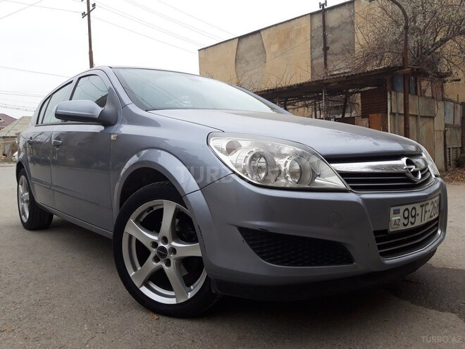 Opel Astra 2009, 248,000 km - 1.3 л - Bakı