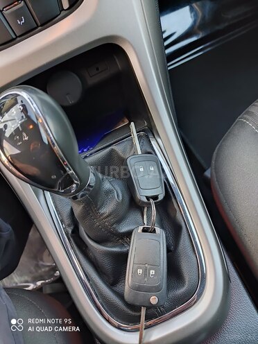 Opel Astra 2011, 106,000 km - 1.4 l - İsmayıllı
