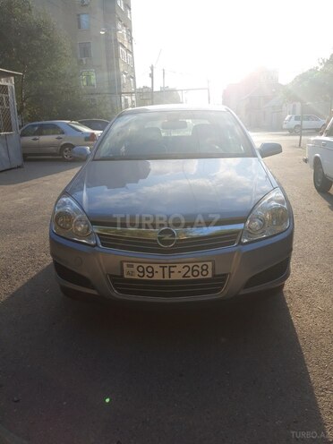 Opel Astra 2009, 248,000 km - 1.3 л - Bakı