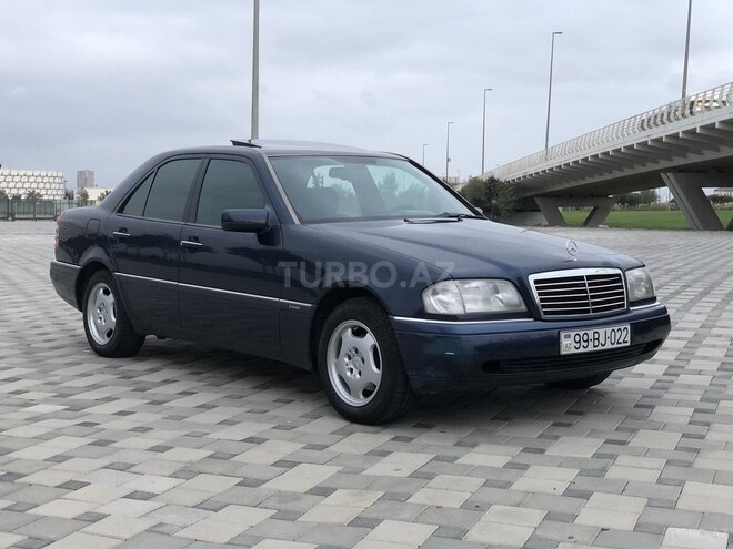 Mercedes C 180 1995, 260,000 km - 1.8 l - Bakı