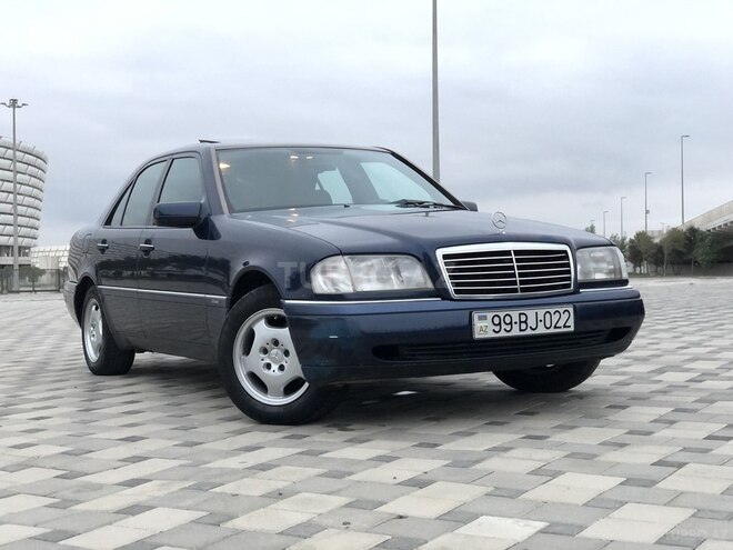 Mercedes C 180 1995, 260,000 km - 1.8 l - Bakı