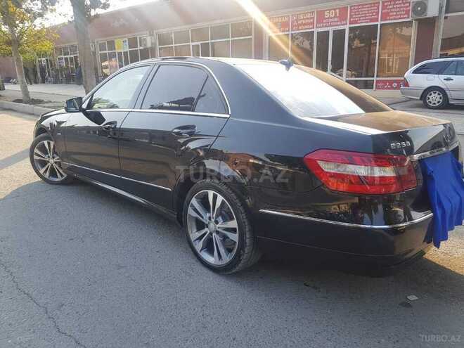 Mercedes E 220 2011, 270,000 km - 2.2 l - Gəncə