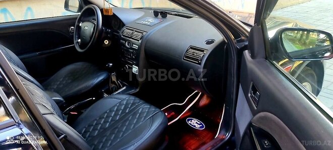 Ford Mondeo 2005, 195,000 km - 2.0 л - Bakı