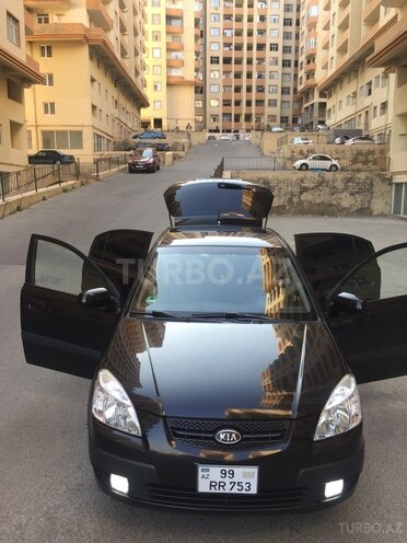 Kia Rio 2008, 127,000 km - 1.4 л - Bakı