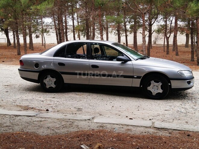 Opel Omega 1994, 247,000 km - 2.0 l - Sumqayıt