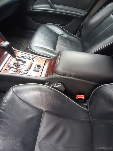 Mercedes E 240 1999, 270,000 km - 2.4 l - Bakı