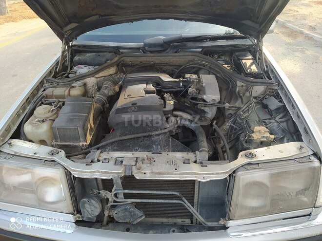 Mercedes E 220 1993, 234,568 km - 2.2 l - Sumqayıt