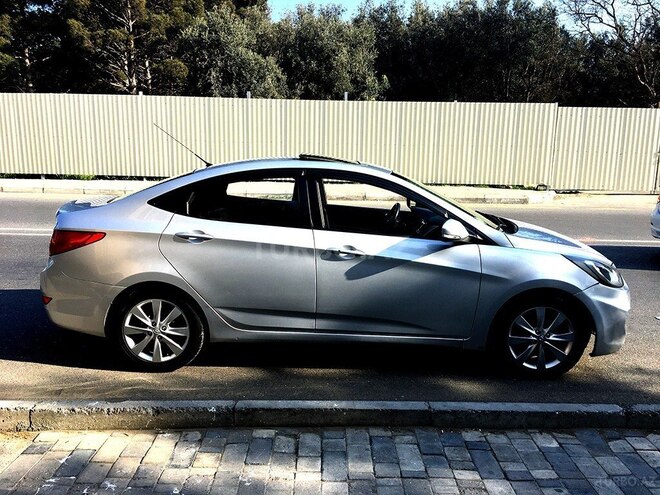 Hyundai Accent 2012, 209,000 km - 1.6 l - Bakı