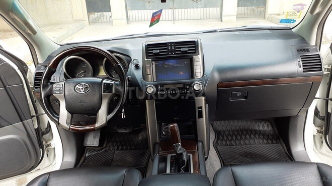 Toyota Prado 2011, 154,000 km - 2.7 l - Bakı