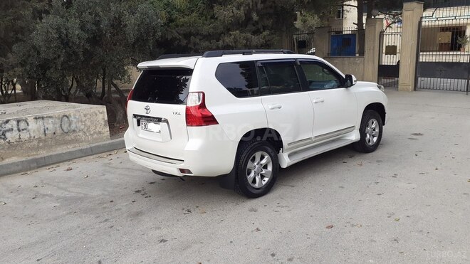 Toyota Prado 2011, 154,000 km - 2.7 l - Bakı