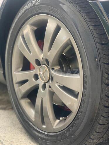 Mercedes E 240 2004, 250,000 km - 2.6 л - Bakı