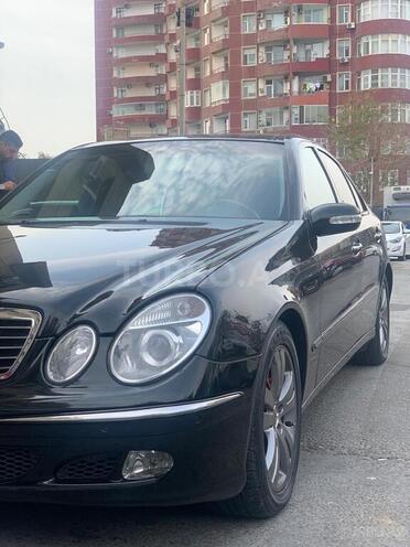Mercedes E 240 2004, 250,000 km - 2.6 л - Bakı