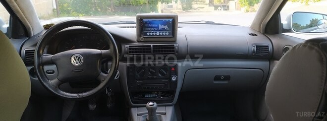 Volkswagen Passat 1999, 345,000 km - 2.0 l - Bakı