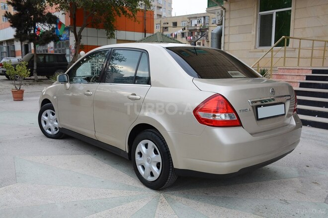 Nissan Tiida 2008, 146,000 km - 1.6 л - Bakı