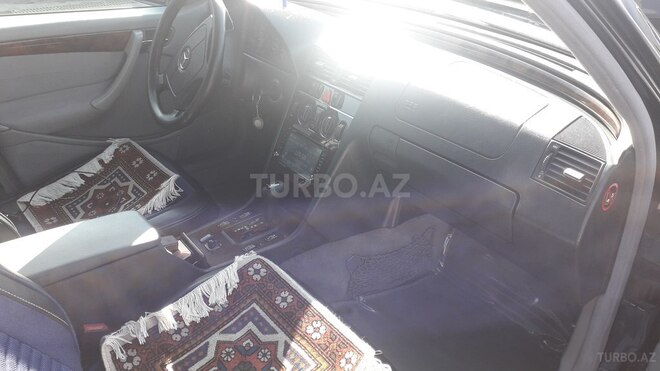 Mercedes C 180 1999, 266,000 km - 1.8 l - Qəbələ