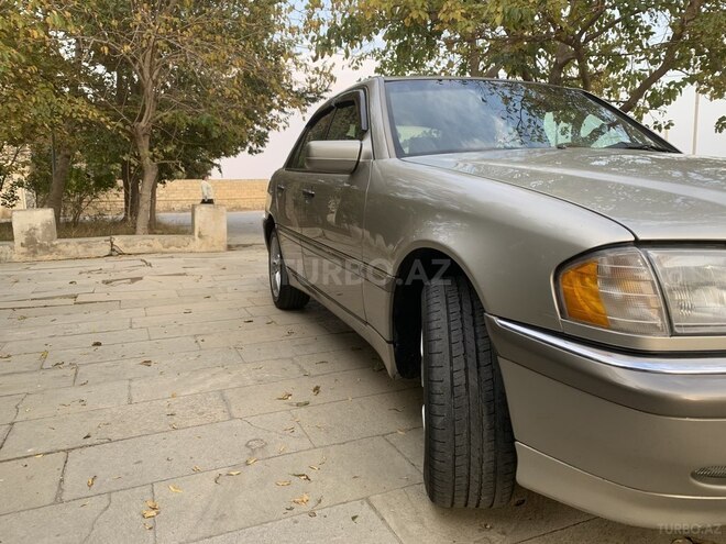 Mercedes C 230 1998, 326,890 km - 2.3 l - Bakı