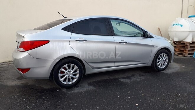 Hyundai Solaris 2014, 138,000 km - 1.4 l - Bakı