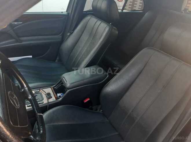 Mercedes E 240 1997, 386,000 km - 2.4 l - Bakı