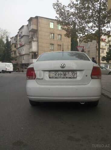 Volkswagen Polo 2014, 292,000 km - 1.6 l - Bakı