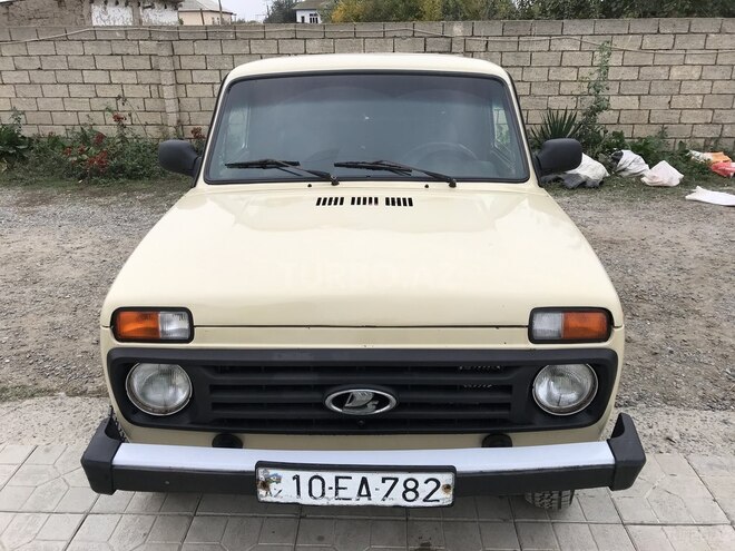 LADA (VAZ) Niva 1986, 96,000 km - 1.6 l - Salyan