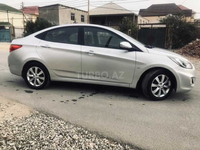 Hyundai Accent 2011, 88,800 km - 1.6 l - Bakı