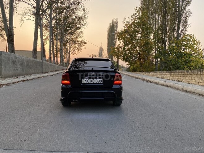 Opel Astra 2002, 225,000 km - 1.8 l - Göyçay