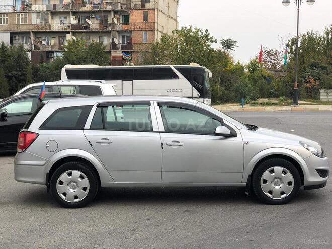 Opel Astra 2009, 176,000 km - 1.3 l - Bakı