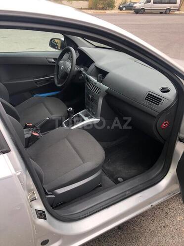 Opel Astra 2009, 176,000 km - 1.3 l - Bakı