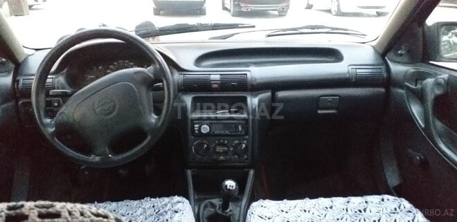 Opel Astra 1994, 276,000 km - 1.6 л - Bakı