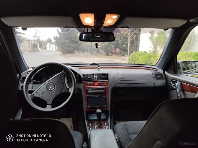 Mercedes C 200 1999, 272,000 km - 2.0 l - Bakı
