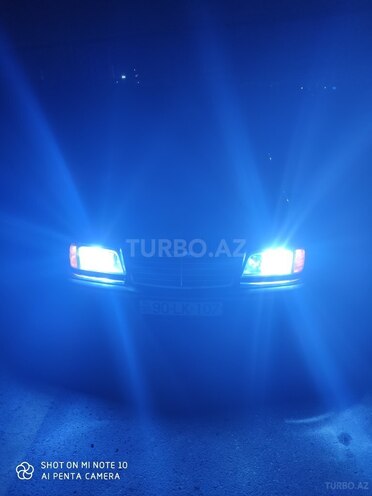 Mercedes C 200 1999, 272,000 km - 2.0 l - Bakı