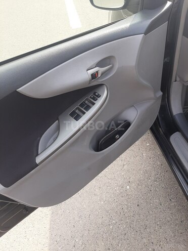 Toyota Corolla 2008, 283,600 km - 1.8 l - Bakı