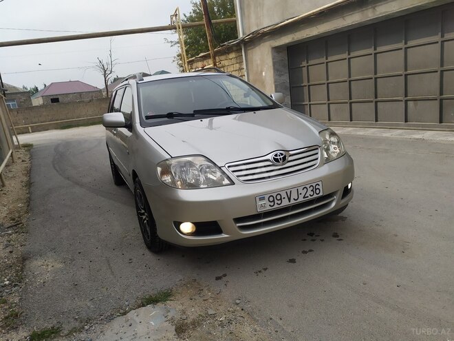 Toyota Corolla 2006, 196,000 km - 1.4 l - Bakı