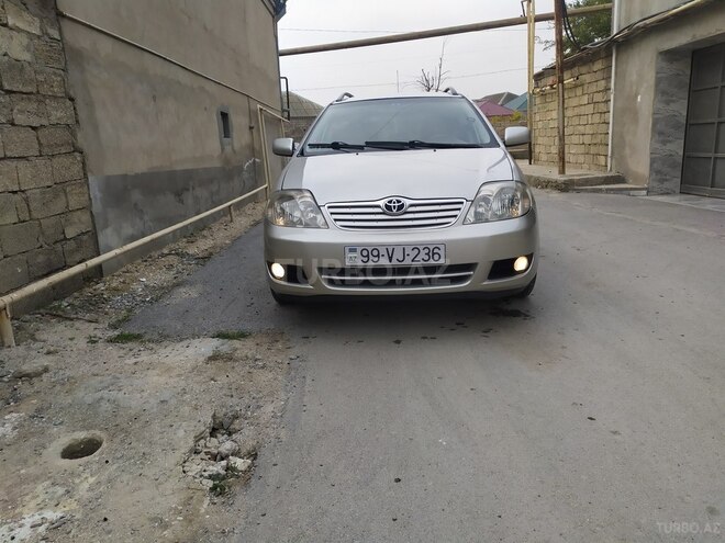 Toyota Corolla 2006, 196,000 km - 1.4 l - Bakı
