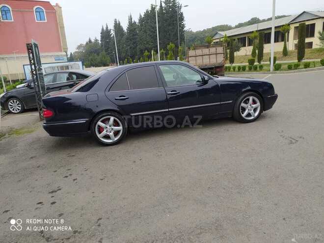 Mercedes E 220 2000, 312,000 km - 2.2 l - Masallı