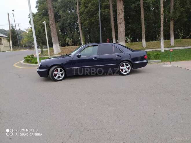 Mercedes E 220 2000, 312,000 km - 2.2 l - Masallı