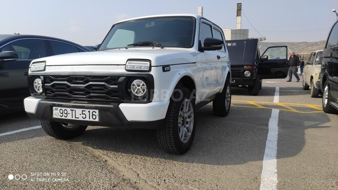 LADA (VAZ) Niva 2015, 129,600 km - 1.7 л - Bakı