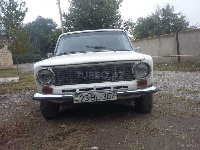 LADA (VAZ) 21011 1984, 200,000 km - 1.3 л - Bərdə