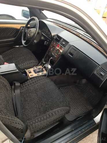 Mercedes C 220 1993, 243,000 km - 2.2 л - Bakı