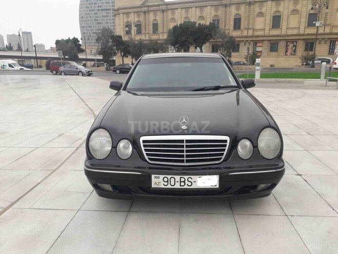 Mercedes E 240 2000, 297,000 km - 2.6 l - Bakı