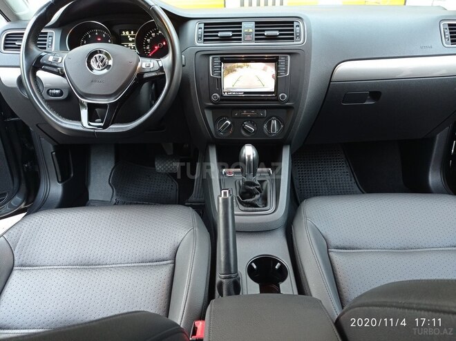 Volkswagen Jetta 2016, 71,000 km - 1.4 л - Bakı
