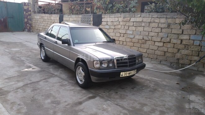 Mercedes 190 1992, 250,000 km - 1.8 l - Bakı