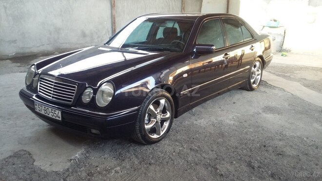 Mercedes E 230 1997, 195,000 km - 2.3 l - Şəmkir