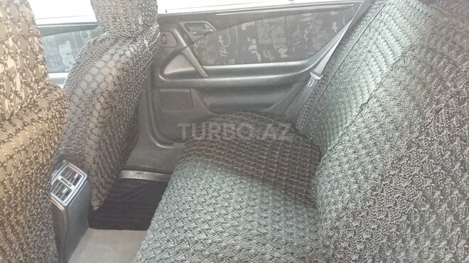 Mercedes E 230 1997, 195,000 km - 2.3 l - Şəmkir