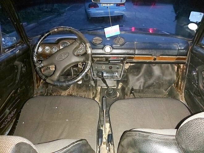 LADA (VAZ) 2106 1990, 580,000 km - 1.6 л - Qazax