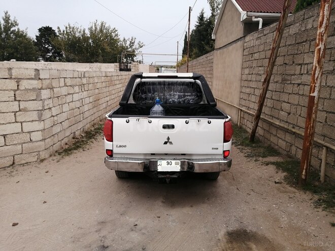 Mitsubishi L200 2007, 11,360 km - 2.5 l - Bakı