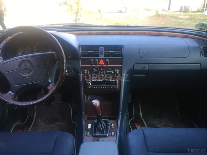 Mercedes C 180 1998, 429,000 km - 1.8 л - Ağsu